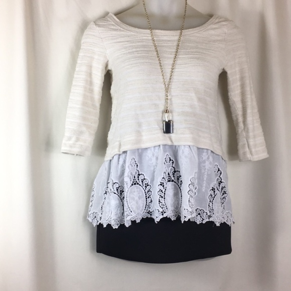 Anthropologie, Sundays in Brooklyn, Top. Size M.